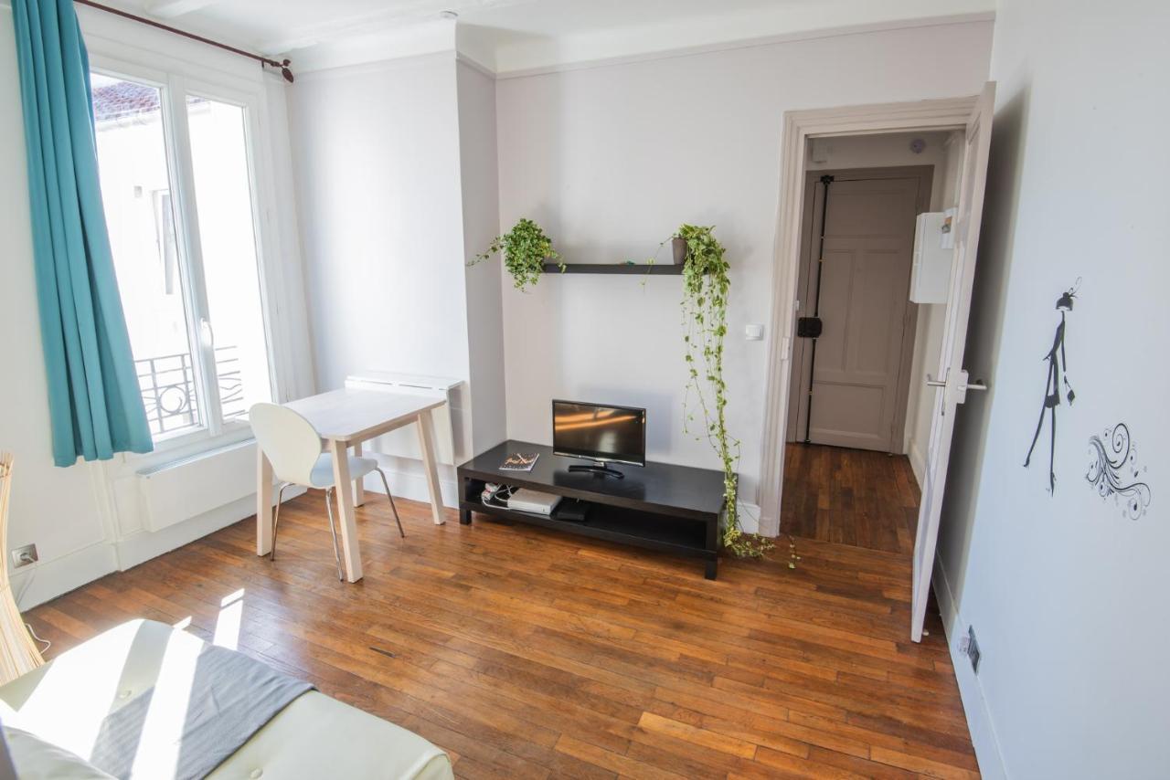 70 Wallace Apartment Puteaux Luaran gambar