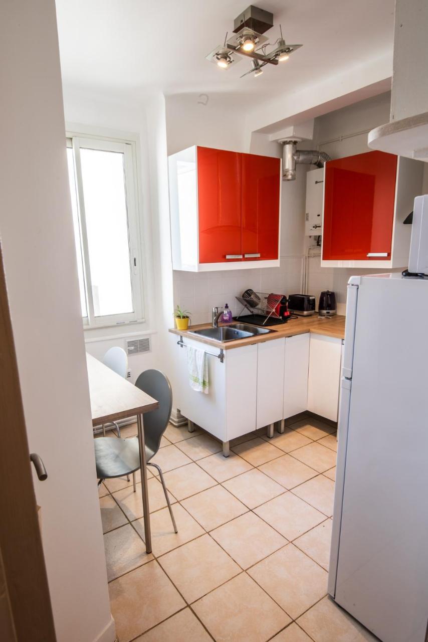 70 Wallace Apartment Puteaux Luaran gambar